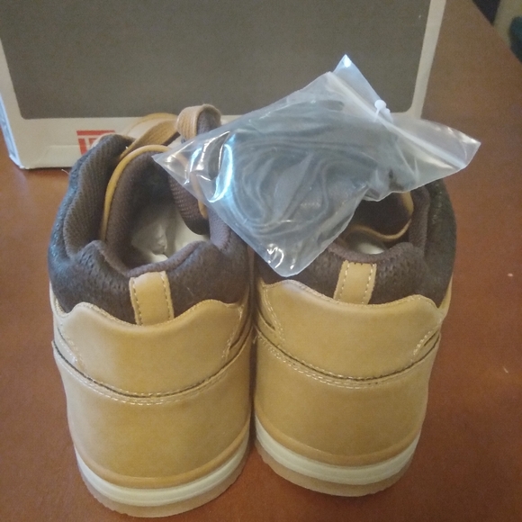 MEN'S NIB TAN DAY FIVE REBEL BOOTS - Picture 5 of 9